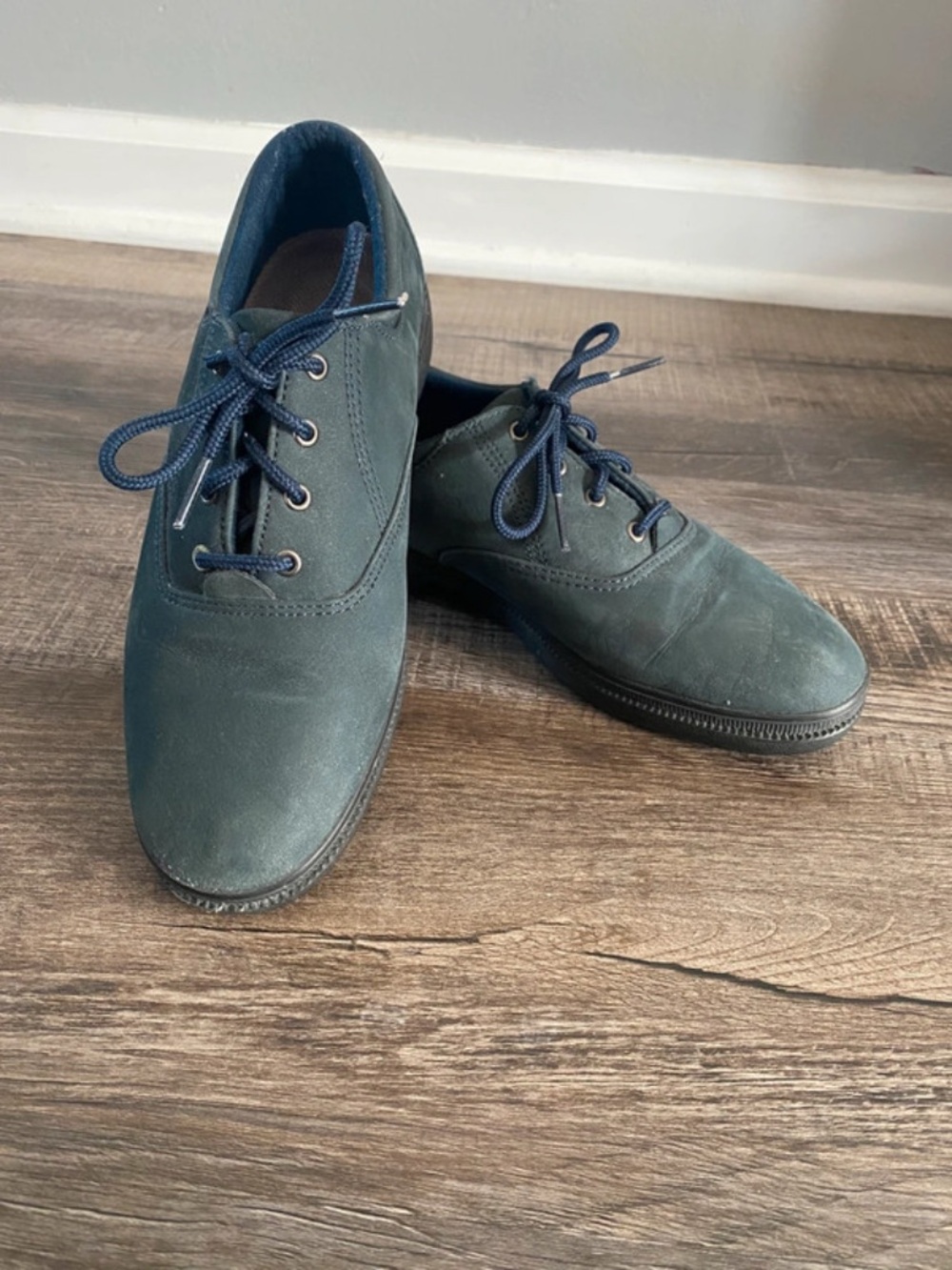 Women’s vintage Easy Spirt Lace-Up Shoes